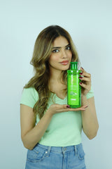 Picardy Revitalizing Aloe Vera Extract Shower Scrub Gel